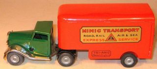 Tri - Ang Minic Clockwork No 30m Articulated Pantechnicon.  Unboxed
