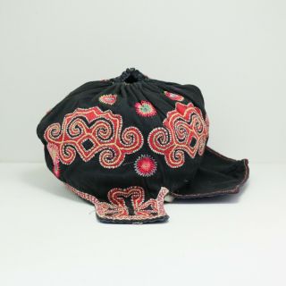 Old Antique Chinese Yi Minority Handmade Embroidery Baby Hat / H5001