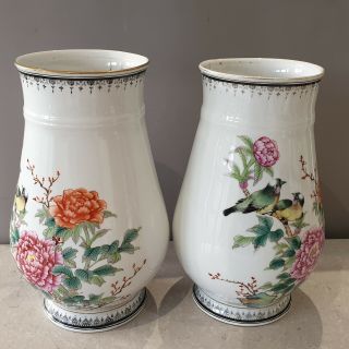 BIG CHINESE REPUBLIC FAMILLE ROSE BIRDS VASES - SEAL MARKS 2