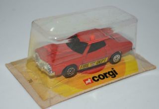 Corgi Junior - Ford Torino Fire Dept Chief Car 1978 70 E