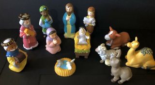 House Of Lloyd 1994 Christmas Around The World 13 Pc Childs First Nativity Set