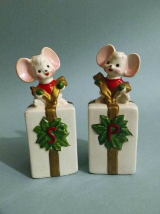 Vintage Christmas Mouse Salt & Pepper Shaker S&p Set Made In Japan