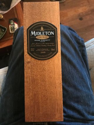 Very Rare Middleton Irish Whiskey Box,  Bottle And Paperwork