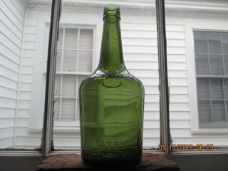Vintage Vat 69 Olive Green Scoth Whiskey Bottle