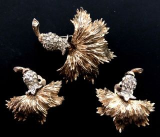 Vintage - Signed Ledo - Rhinestone & Gold Tone Flower Brooch & Clip On Earrings