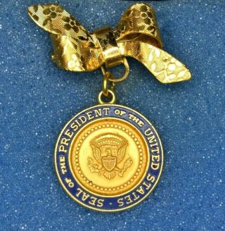 Rare Authentic Vintage Presidential Vip Gift White House Guest Lapel Pin Seal
