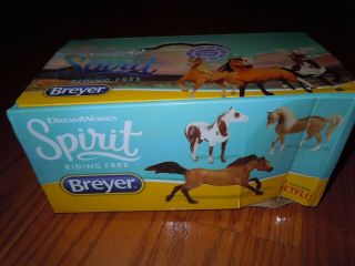 Breyer Dreamworks Spirit Riding Mystery Horse 12 Pack With Display Box