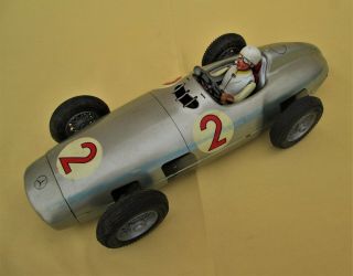 1950 ' s TIPPCO Tin Toy Juan Fangio MERCEDES W196 (large car 38cm) - Germany 3