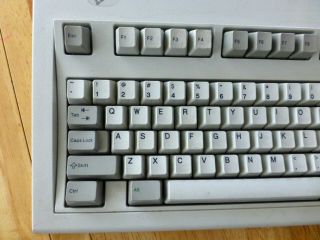 Vintage IBM Clicky PS/2 Keyboard - P/N 1391401 Date 10MAY89 2