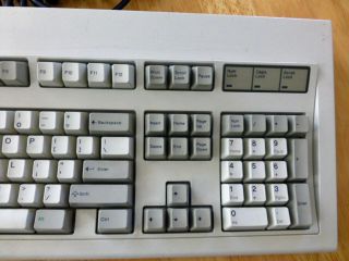 Vintage IBM Clicky PS/2 Keyboard - P/N 1391401 Date 10MAY89 3