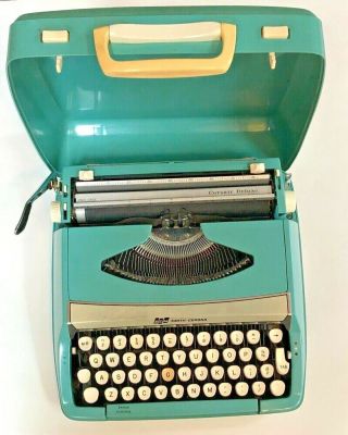 Vintage Smith Corona Corsair Deluxe Portable Typewriter,  Case Teal 1960s