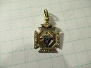 Vintage Gold Stamped 10k And Enamel Knights Of Columbus Pendant 1.  8 Grams