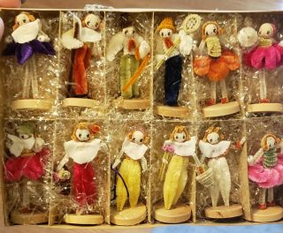 Vtg Chenille Pipe Cleaner Figures (12) Set.  Darling.  Box Made In Japan