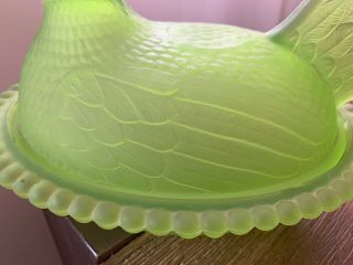 Vintage Indiana glass light green nesting hen covered candy dish 3