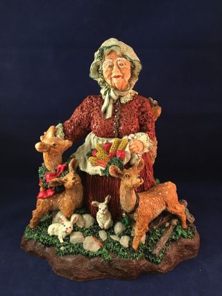 June Mckenna 1995 362r " A Christmas Treat For All " Mrs.  Claus 9 " Tall