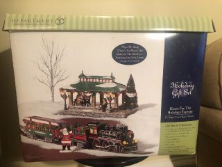 Department 56 Snow Village Home For The Holidays Express Train Gift Set