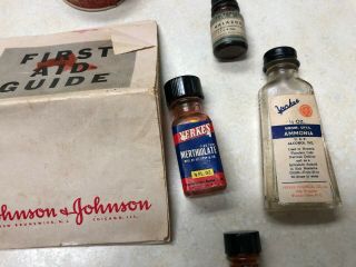 1942 Official Boy Scout First Aid Kit W/Contents 3