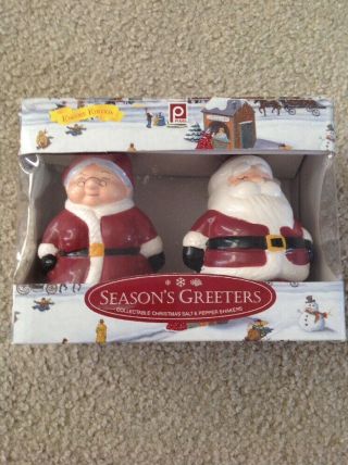 Santa Claus And Mrs.  Claus Christmas Salt And Pepper Shakers Publix Collectables