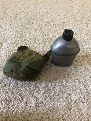 Vintage Ww2 Era Us Army Canteen With Canvas Carrier But No Cup