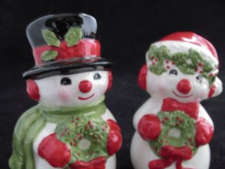 Cute Vintage Lefton Christmas Snowman Boy & Girl Ceramic Salt & Pepper Shakers