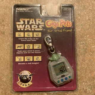 Vintage Star Wars Giga Pet Tiger Electronics 1997 Yoda Nip E3