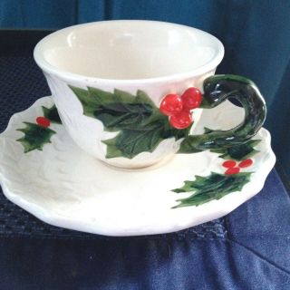Vintage Lefton Exclusives Ceramic Holly & Berry Cup And Saucer,  Japan 6067