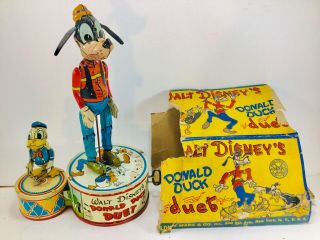 1945 Louis Marx Co.  Walt Disney Donald Duck Duet Tin Wind Up Jigger Toy W/ Box
