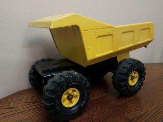Vintage Yellow Mighty Tonka Metal Dump Truck Xmb - 975 Parts Or Restoration.