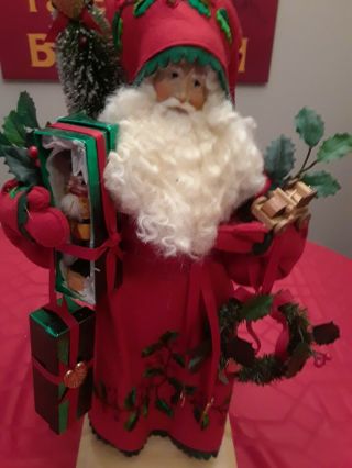 Lynn Haney.  Santa Claus,  Holly Berry Holiday