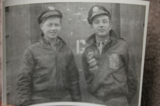 Ww2 U.  S.  Aaf Photograph,  Officers W/jackets From 95th Bombardment Group