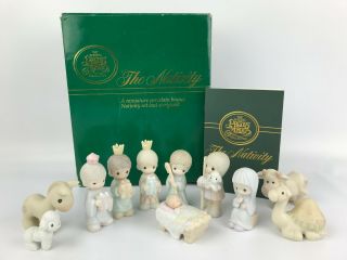 Precious Moments 1982 Miniature Nativity Set & Storybook E2395 W/ Box