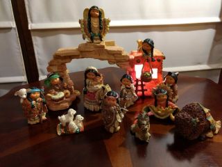 Friends Of The Feather Enesco Nativity Scene Christmas 12 Piece Set