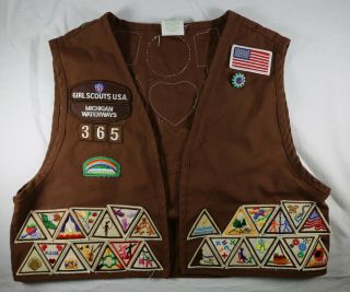 Girl Scout Brownie Vest Includes All Badges Patches