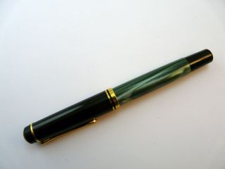 Vintage Pelikan M200 Green Marble Piston Filler Fountain Pen