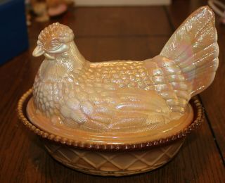 Brown Cream Swirl - Colored Glass Hen On Nest