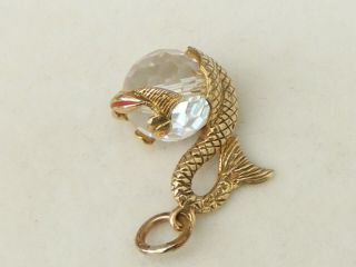 A Vintage 9ct Gold Fish With A Borealis Stone Charm,  Fob Or Pendant.  4.  5gr