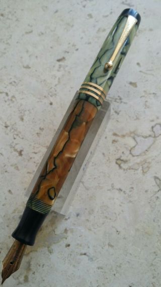 Vintage Marblized Parker Duofold Junior Fountain Pen With 14k Nib