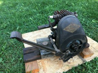 Vintage Briggs & Stratton Engine Kick Start,  Type 60109 Model Y Sears Roebuck Co