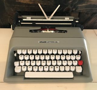 Vintage Olivetti Lettera 35i Portable Typewriter In Gray.