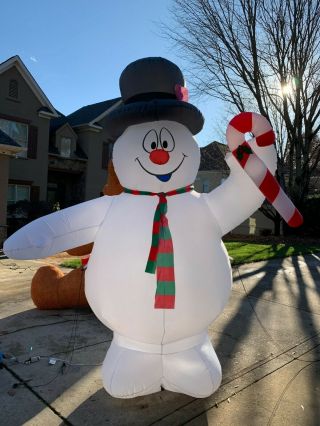 Frosty The Snowman Candy Cane Airblown Inflatable 9 Ft Only For 3 Weeks