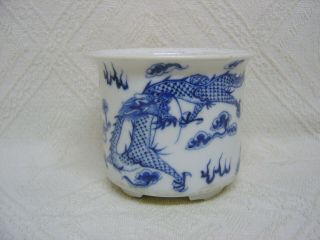 Antique Chinese Porcelain Jardiniere - Blue & White - Dragons