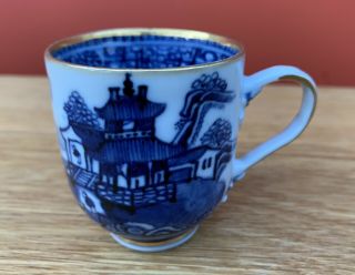 Chinese 18th C Blue And White Coffee Cup Qianlong In