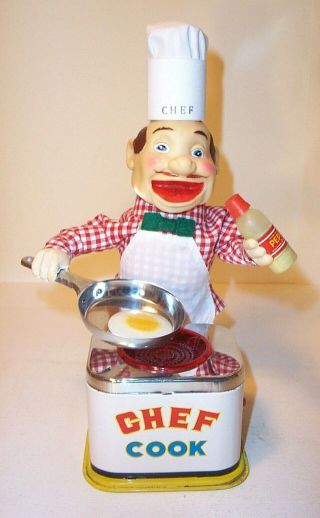 1960 ' s BATTERY OPERATED CHEF COOK VINTAGE TIN TOY BURGER / PIGGY BBQ BUDDY 3