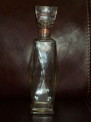 " Vintage " Clear Glass Whiskey / Liquor Decanter With Glass Topper
