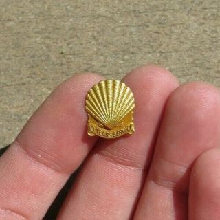 Vintage Shell Oil & Gas Petroleum 10 Year Service Award Tie Tack Lapel Pin