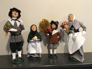 Byers Choice Thanksgiving Pilgrim Family Man And Woman,  Boy With Turkey And Girl