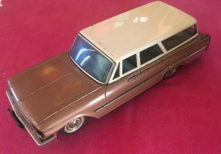 Vintage Tin Friction Ford 1961 Ranch Style Wagon Bandai