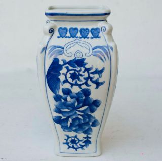 12 " Tall Large Vintage Chinese Blue & White Porcelain Vase Hand Painted.