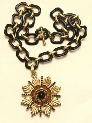 Signed Mma Metropolitan Museum Of Art Met Onyx Flower Maltese Style Necklace