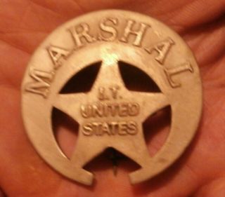 UNITED STATES MARSHAL I.  T.  OLD WEST BADGE OBSELETE 24 Made in USA 2